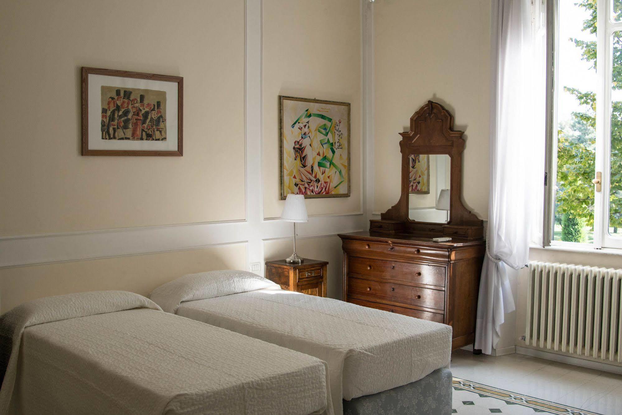 Villa Verganti Veronesi Inveruno Luaran gambar
